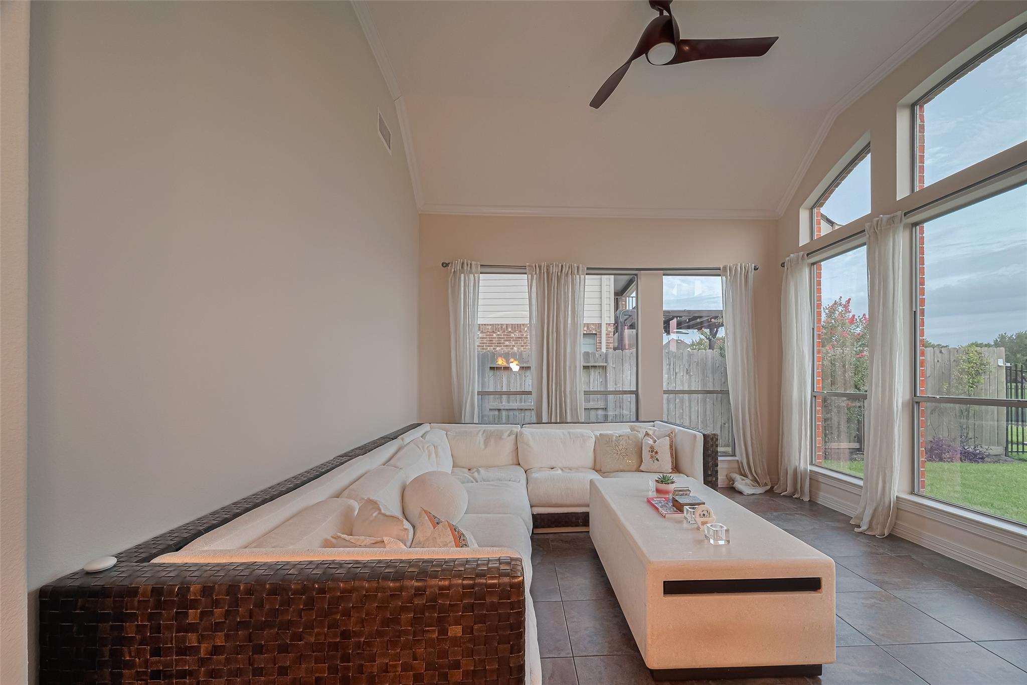 8707 Crossriver Lane