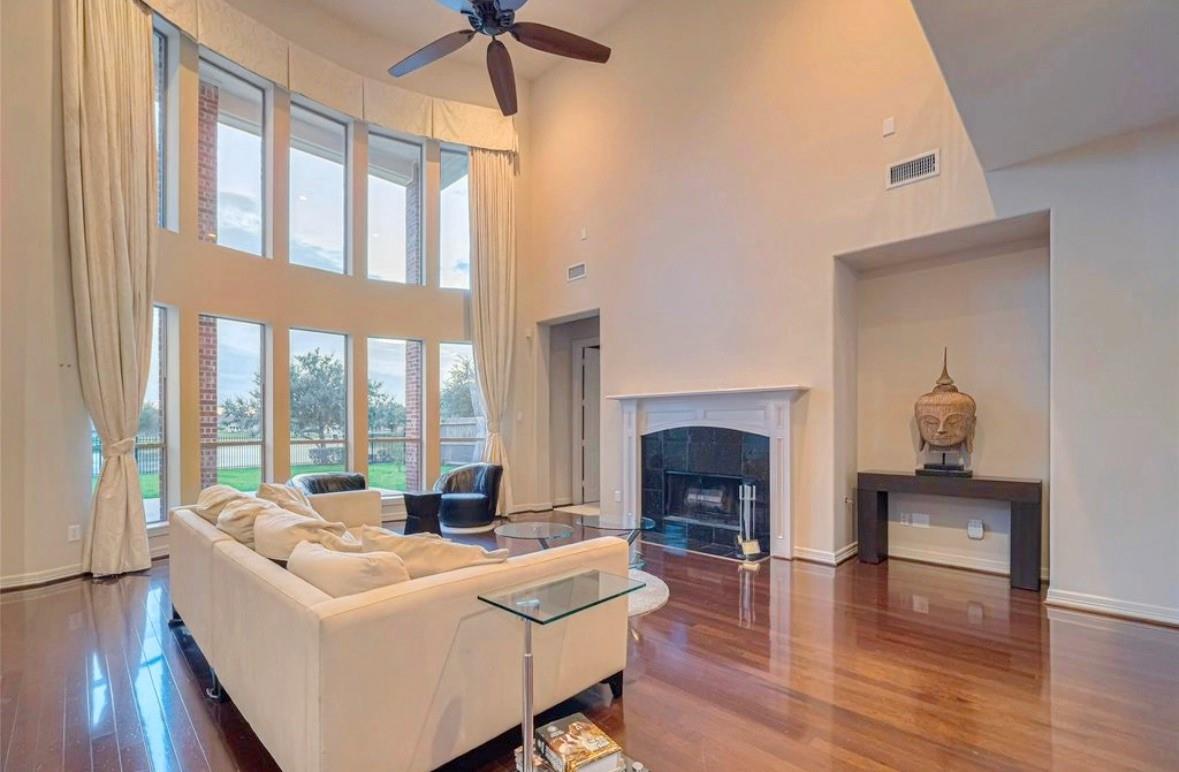 8707 Crossriver Lane