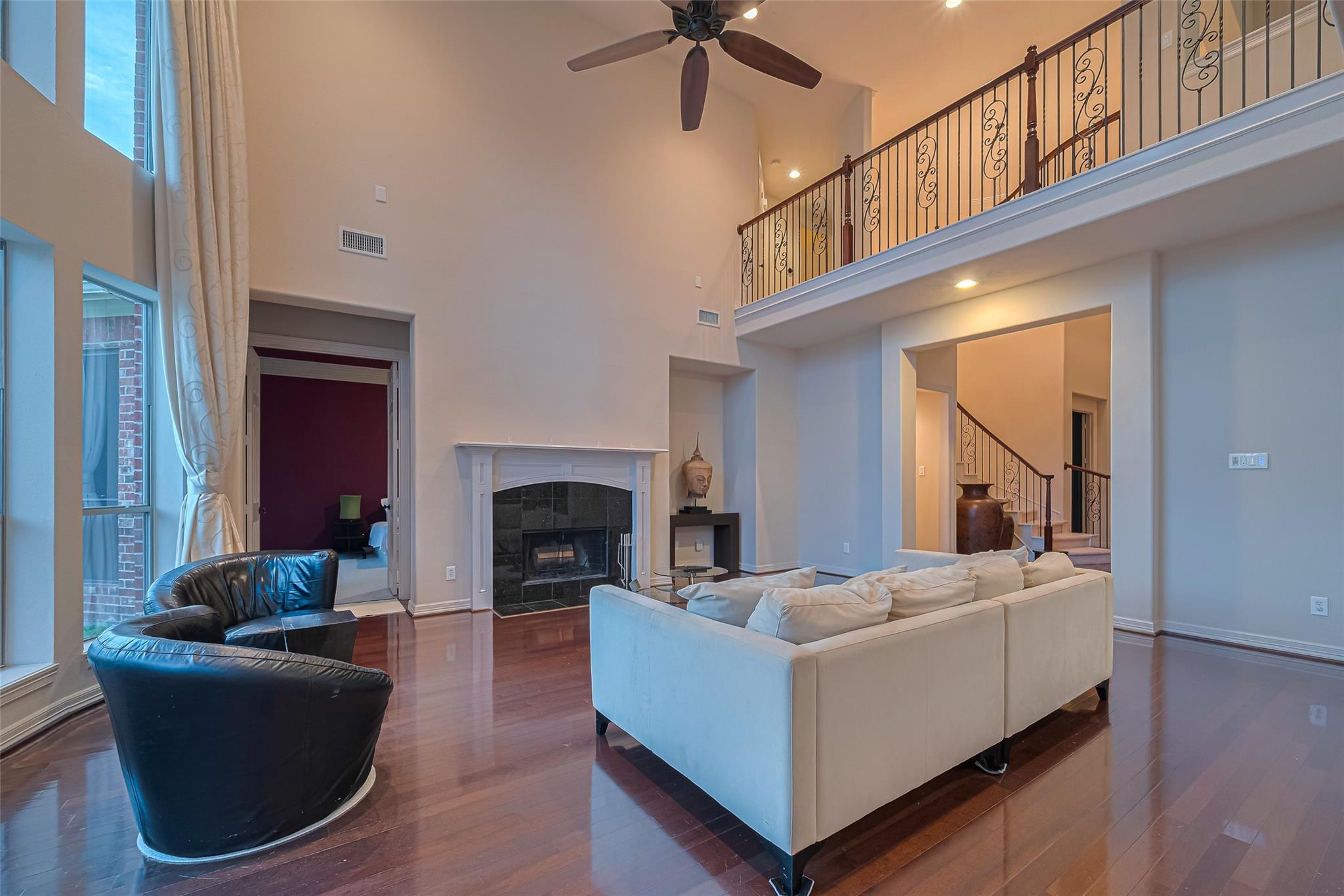 8707 Crossriver Lane