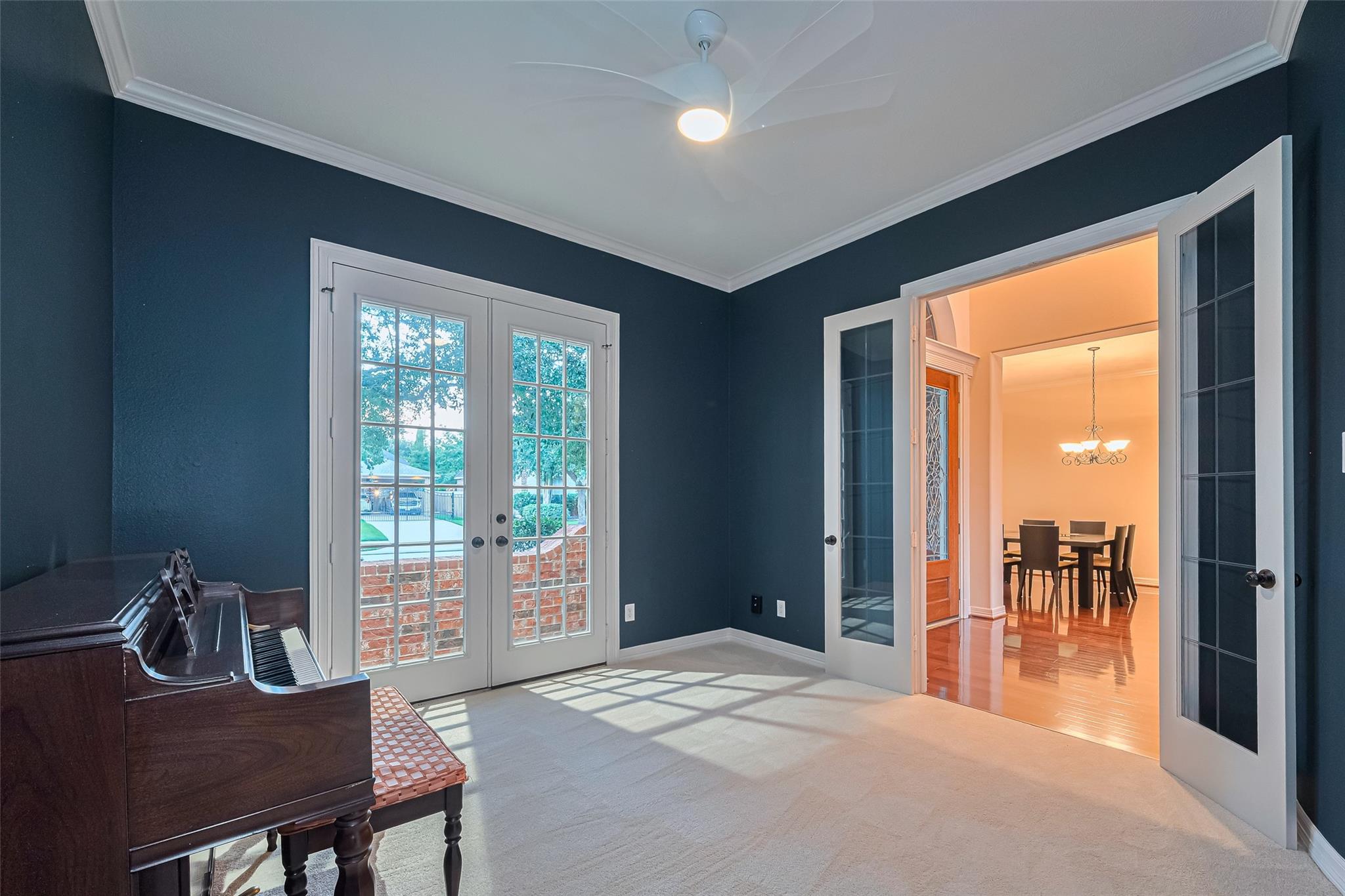 8707 Crossriver Lane