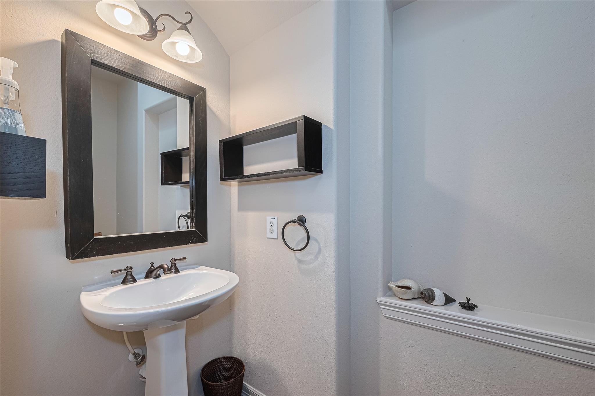 8707 Crossriver Lane