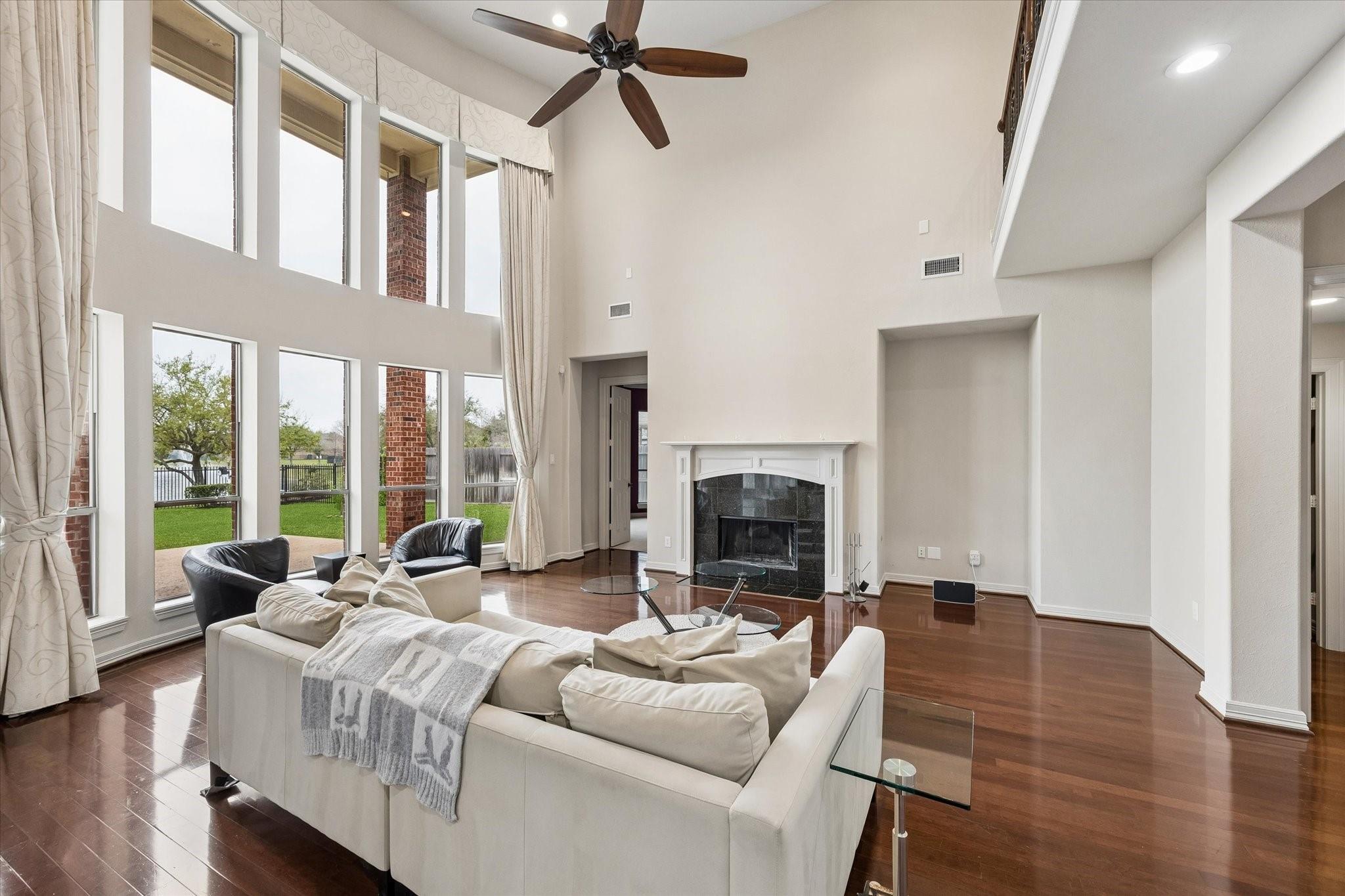 8707 Crossriver Lane