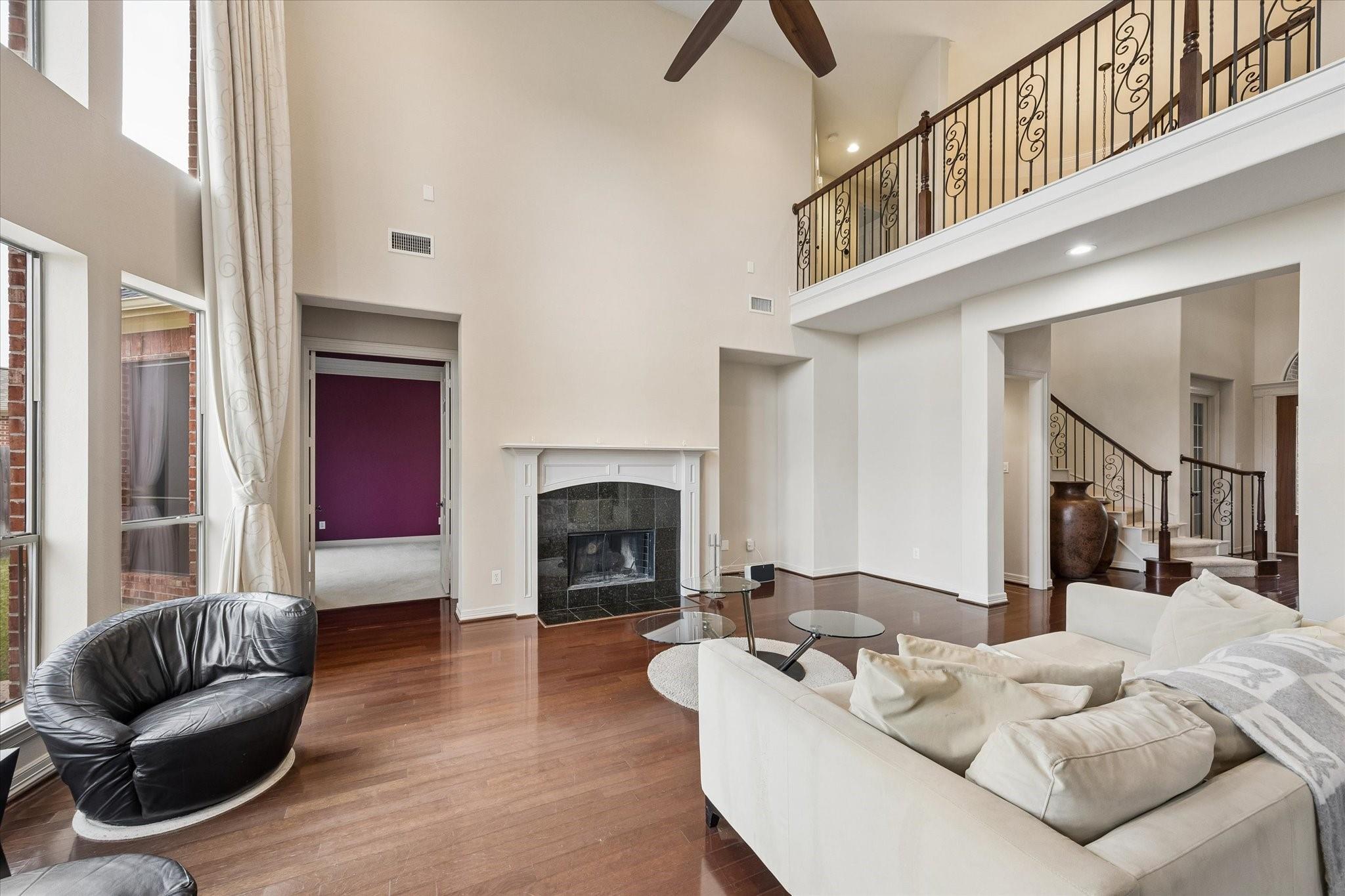 8707 Crossriver Lane