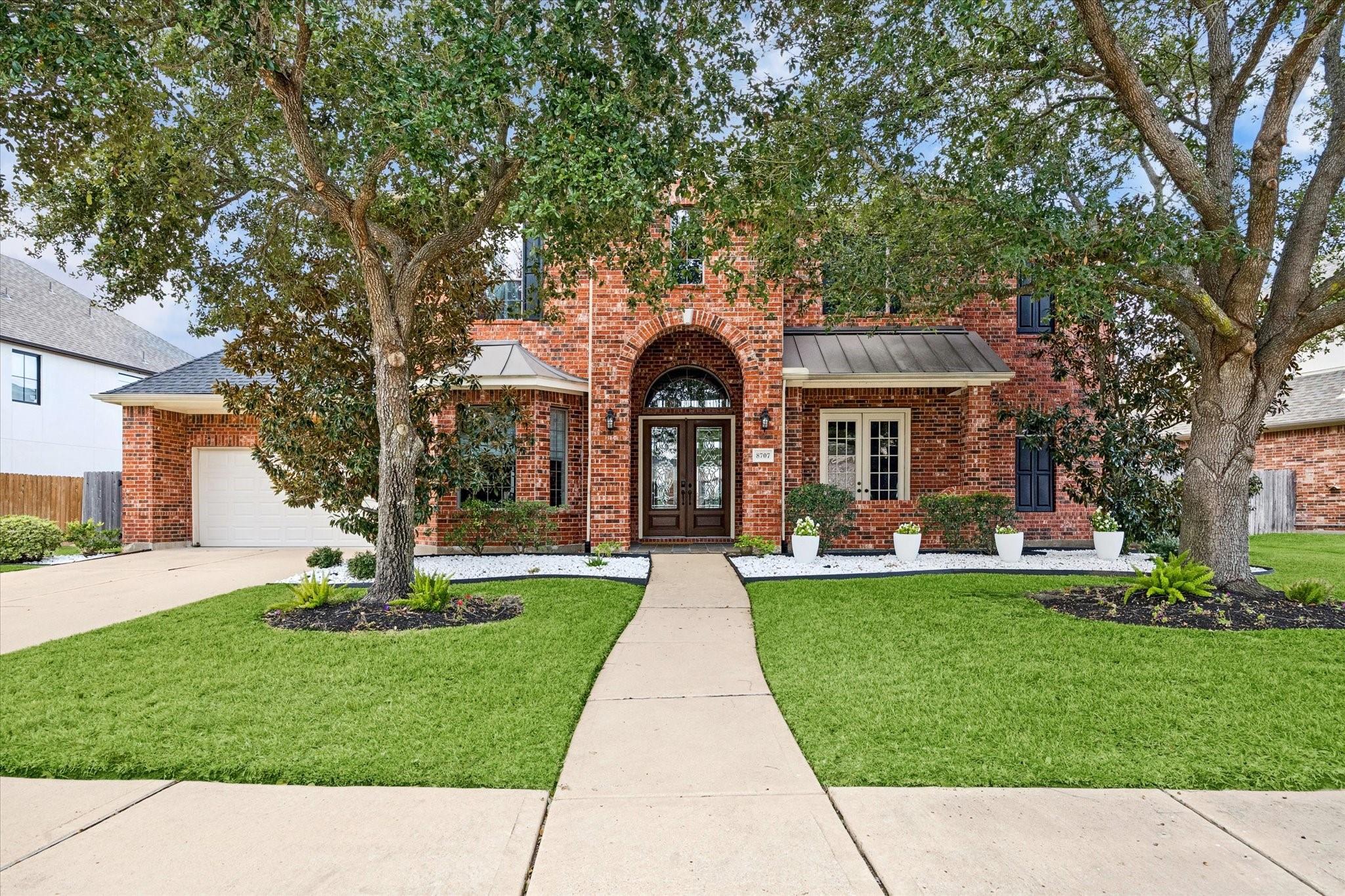 8707 Crossriver Lane