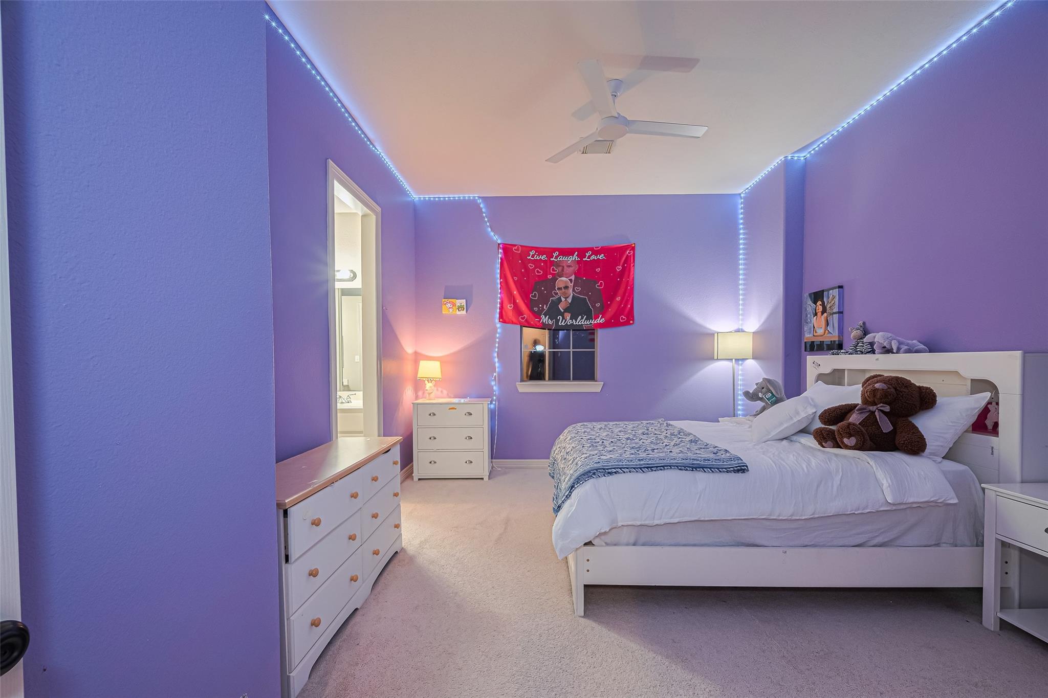 8707 Crossriver Lane