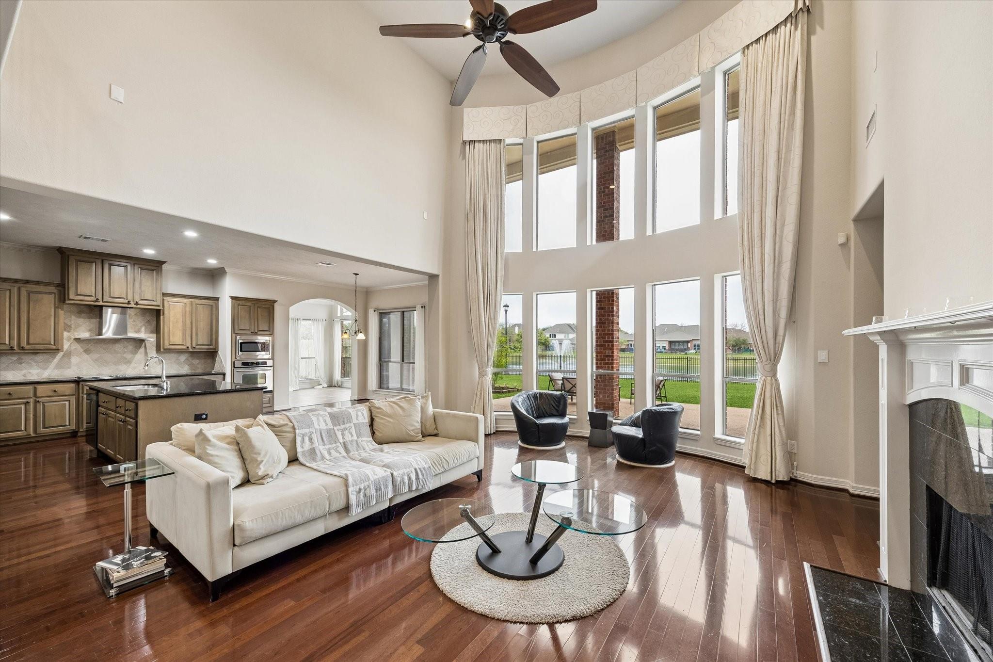 8707 Crossriver Lane