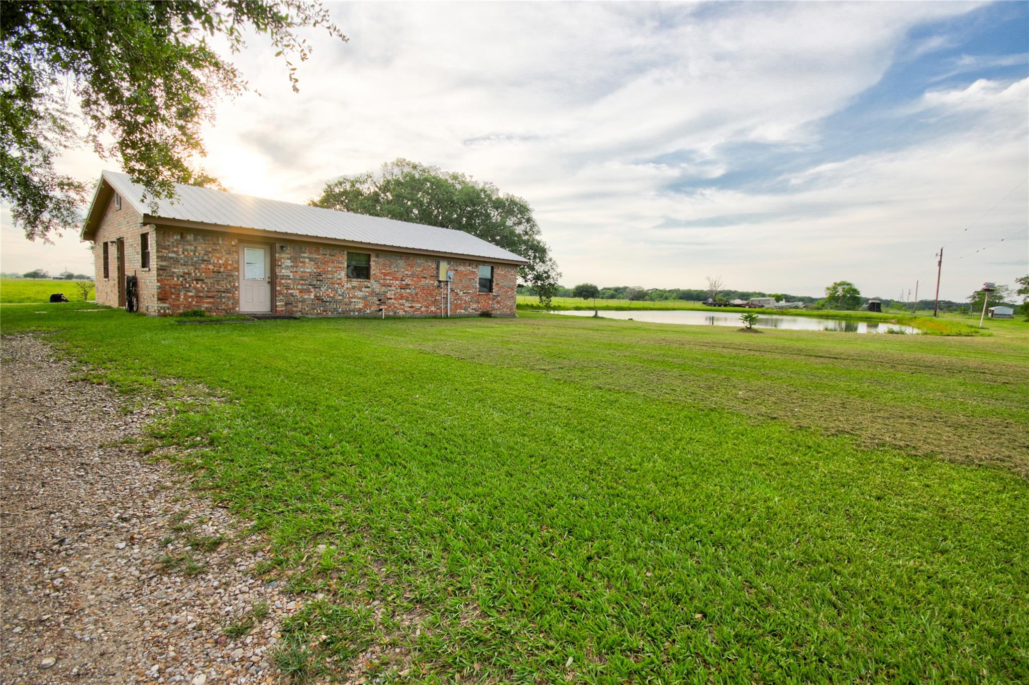 5829 County Road 18