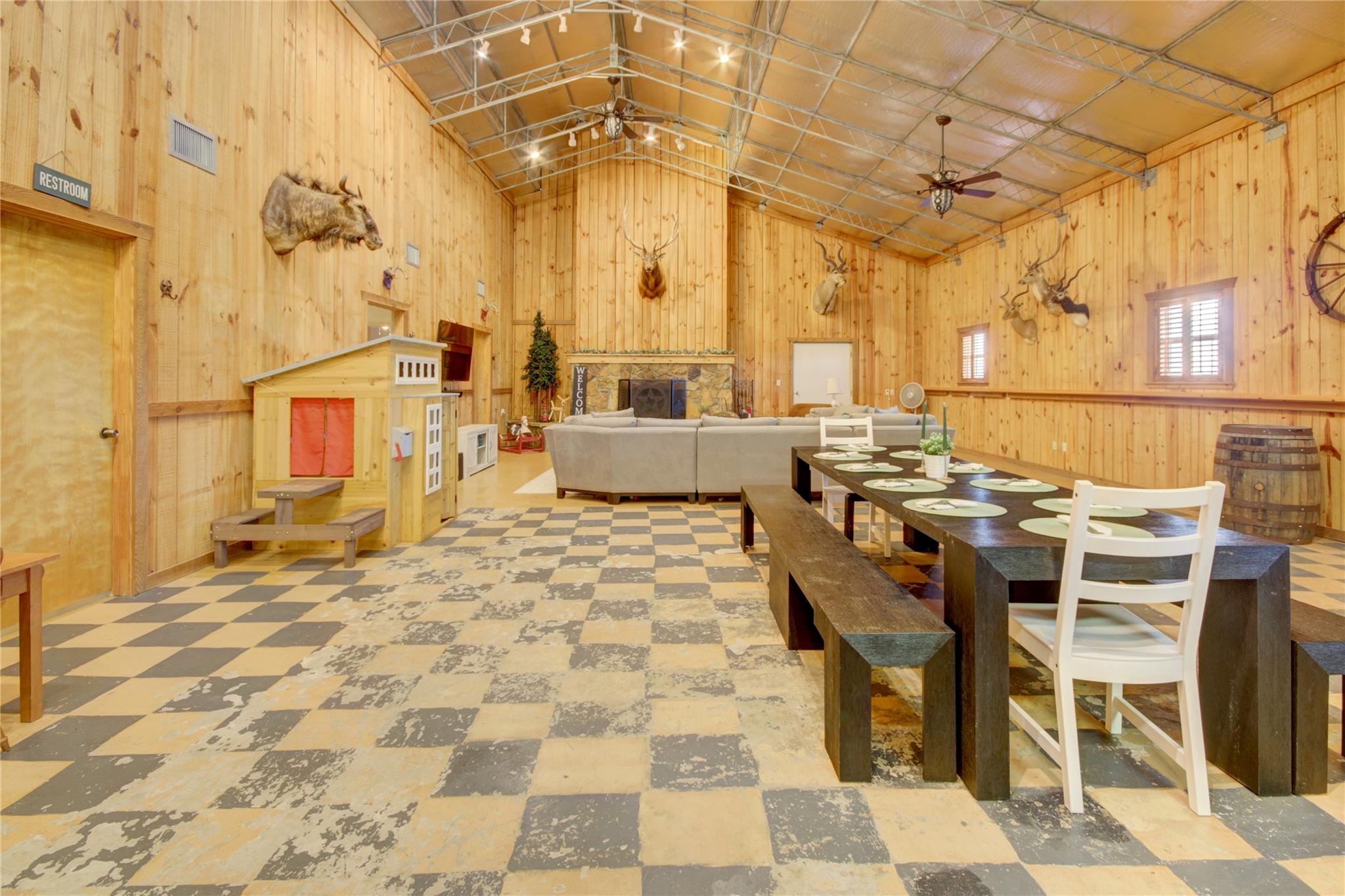 5829 County Road 18