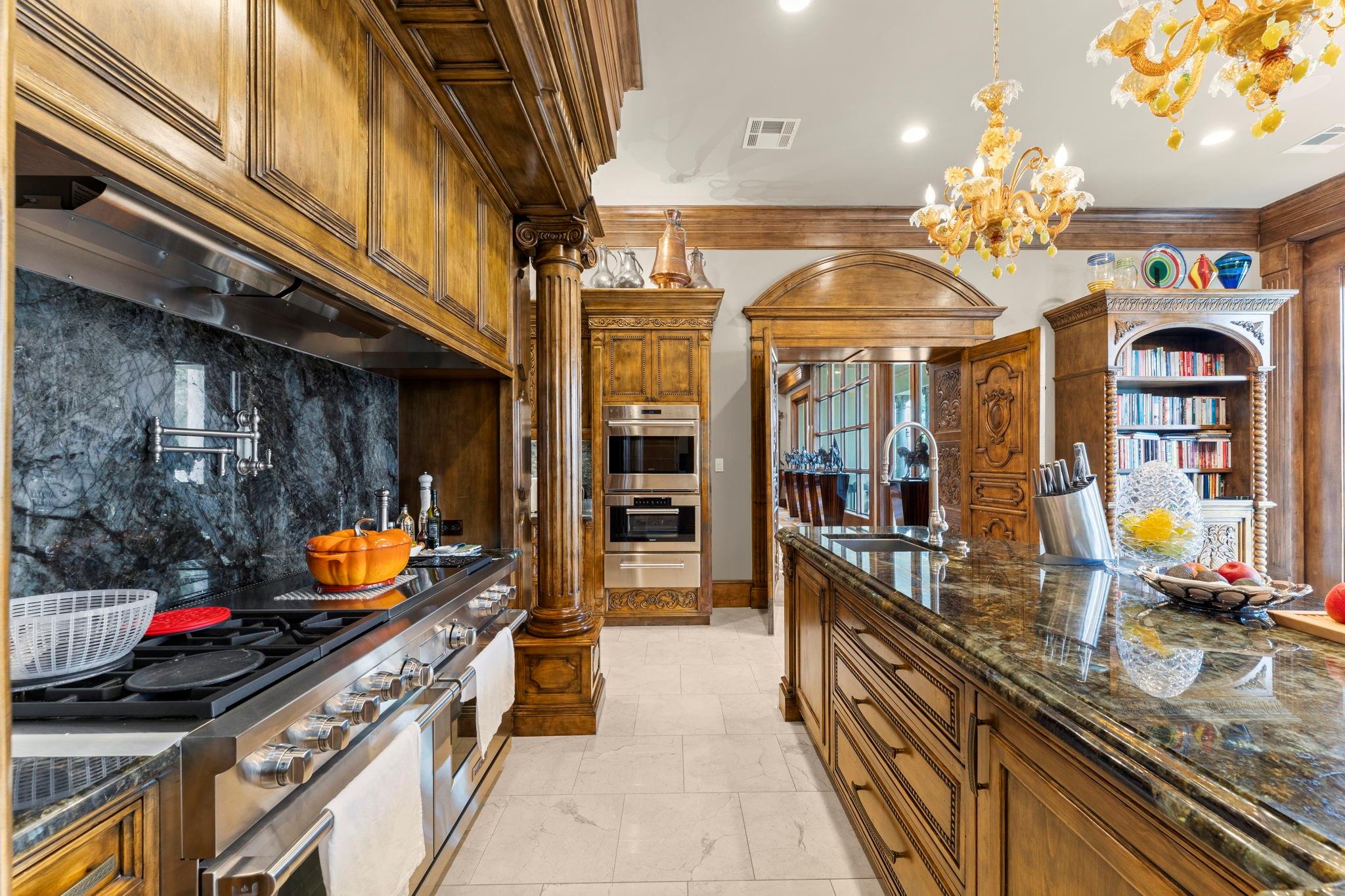 6 W Rivercrest Drive