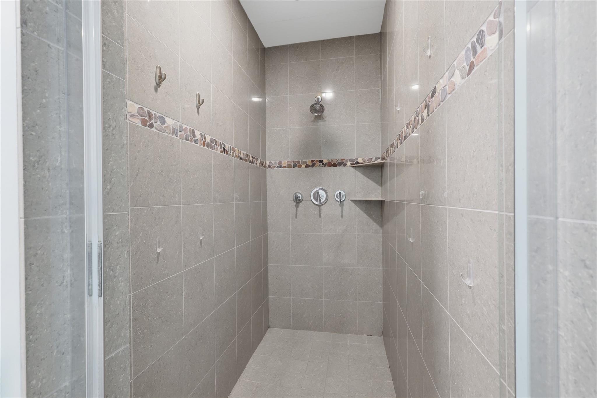 10327 Termini San Luis Pass Road # 407