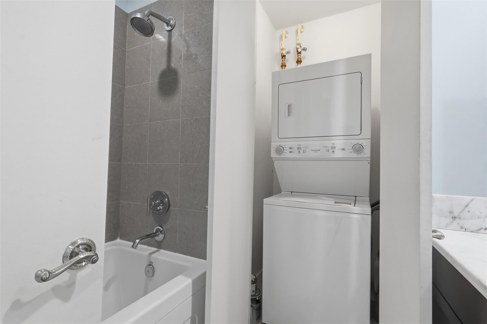 10327 Termini San Luis Pass Road # 407