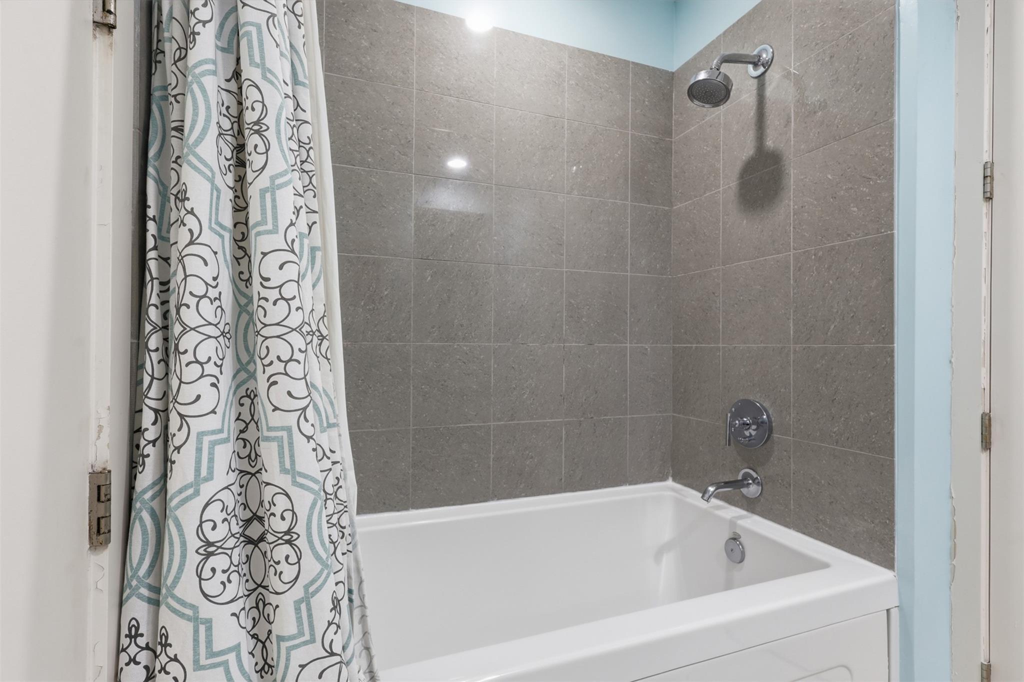 10327 Termini San Luis Pass Road # 407