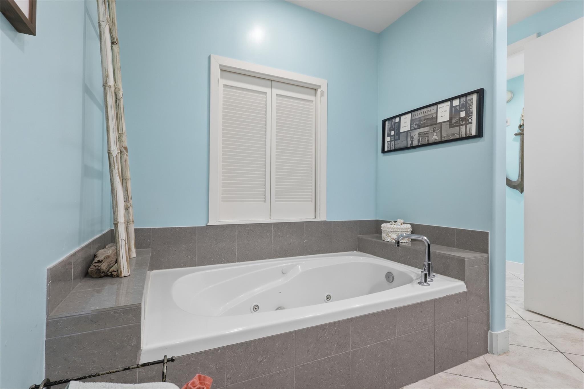 10327 Termini San Luis Pass Road # 407