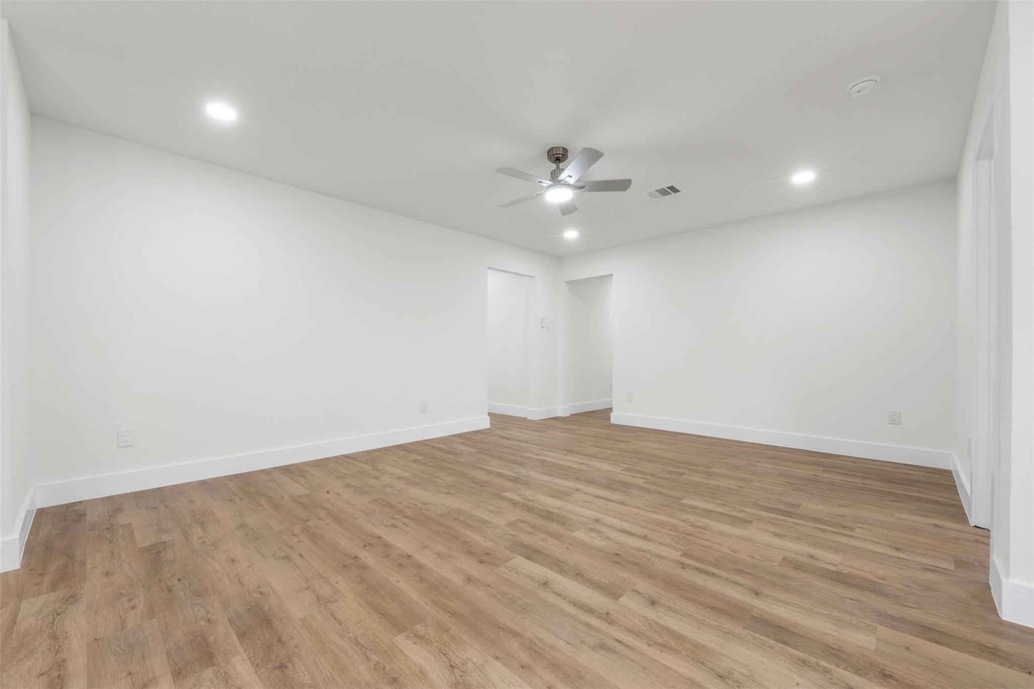 6403 Acorn Forest Drive