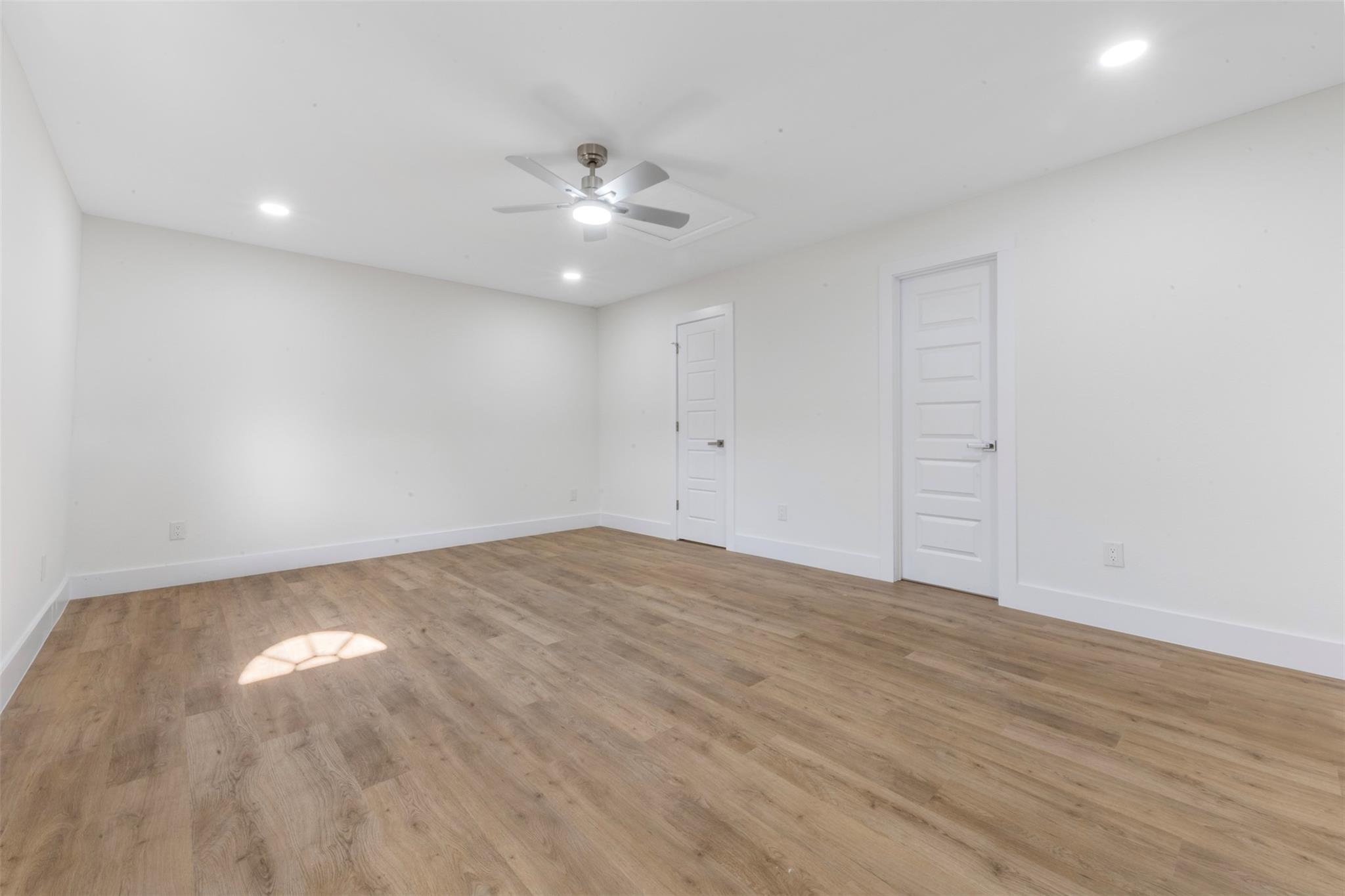 6403 Acorn Forest Drive