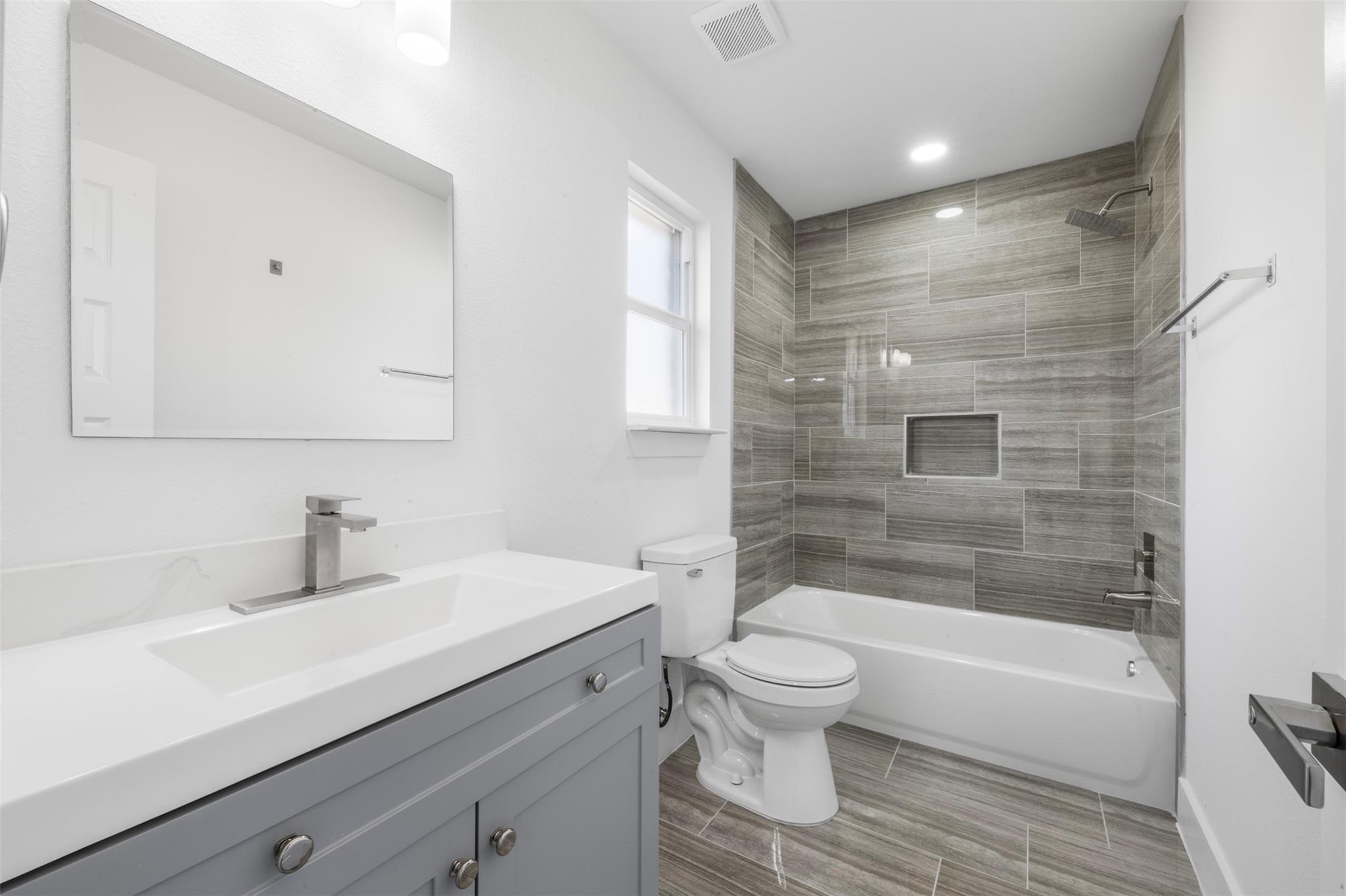 6403 Acorn Forest Drive