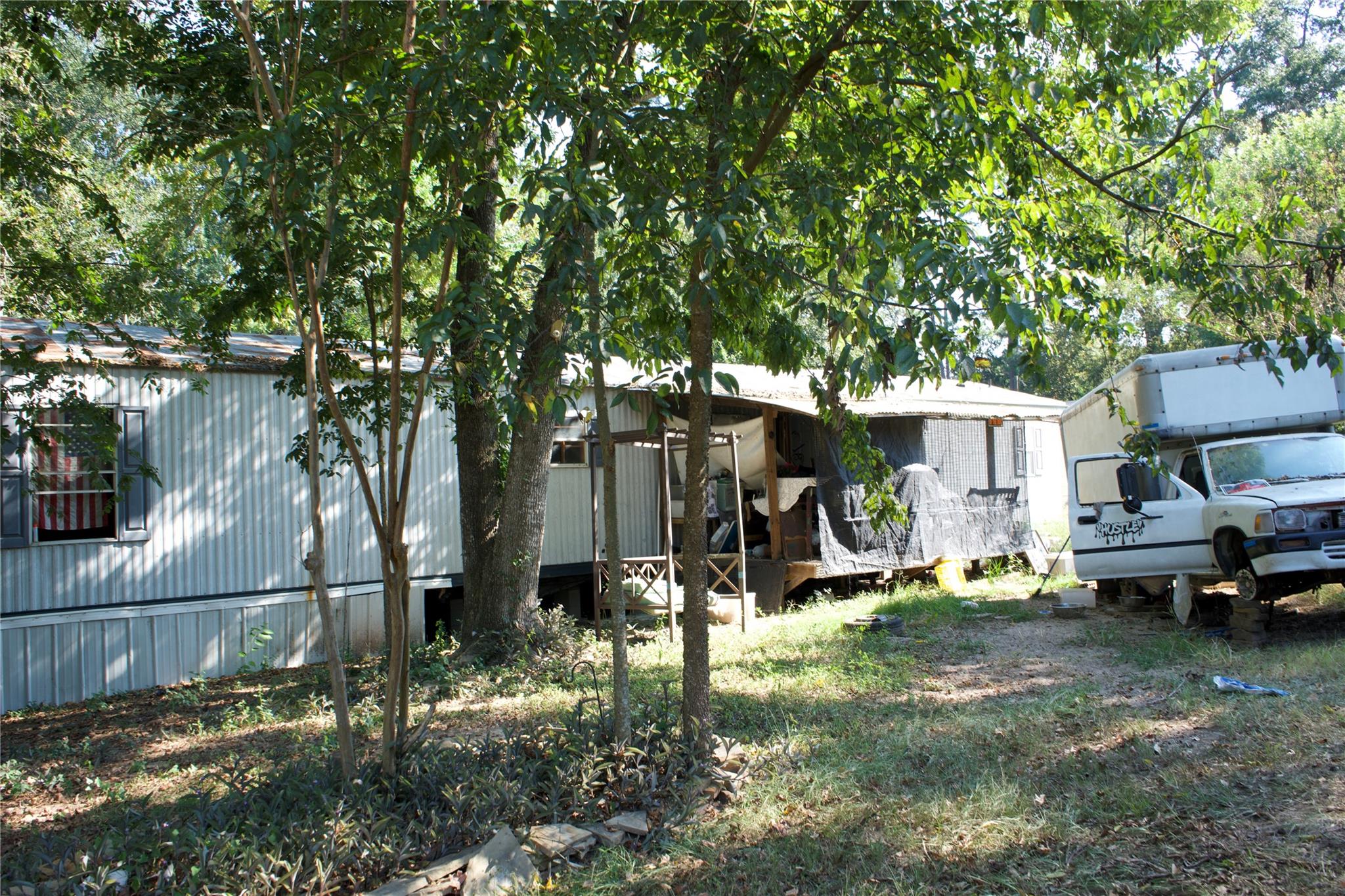 30727 Lake Edge Lane