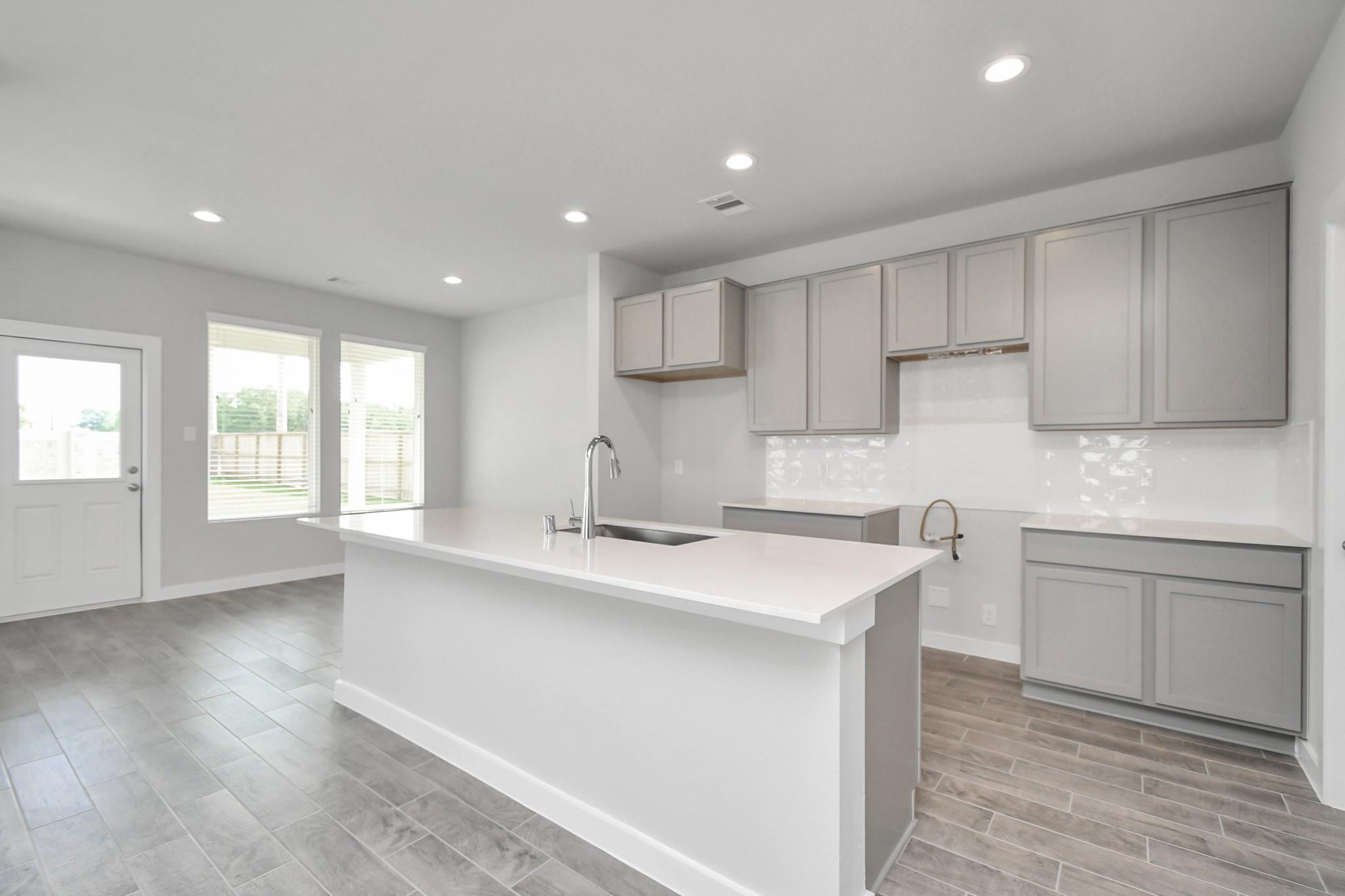 18550 Athena Flower Drive