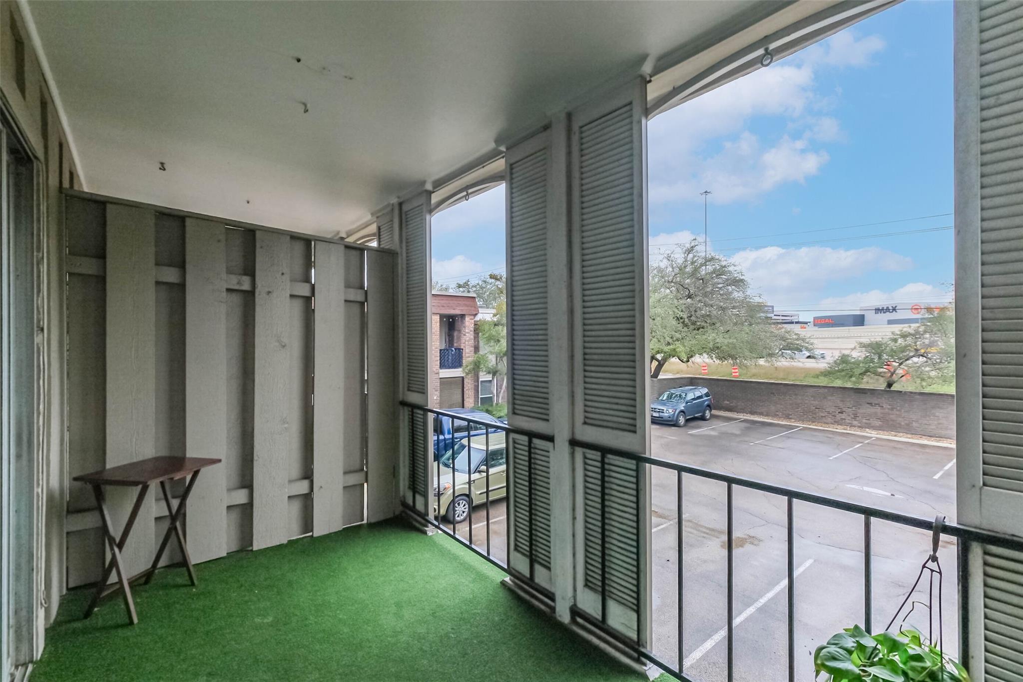 7575 Katy Freeway # 101