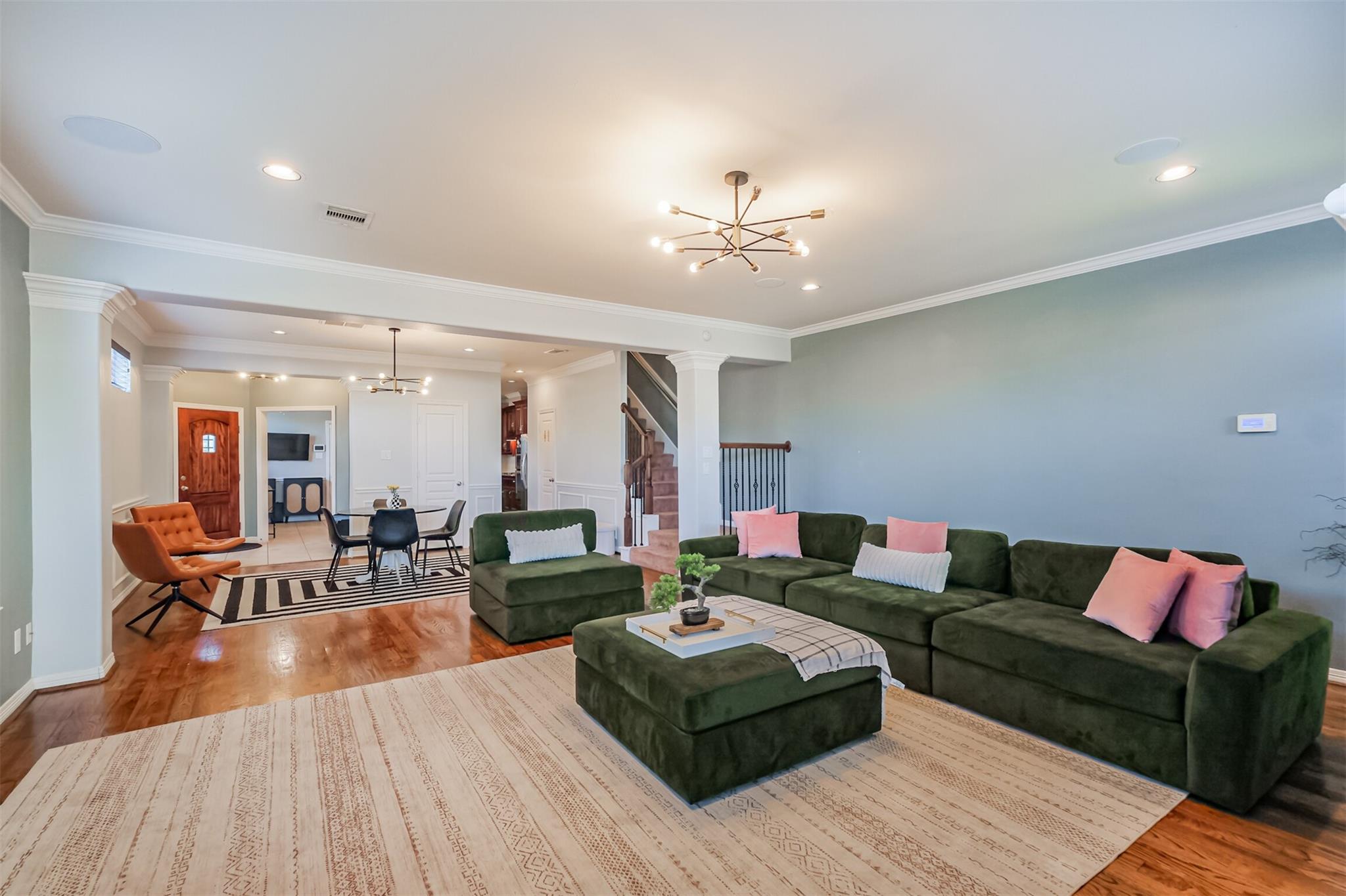 1325 Dorothy Street