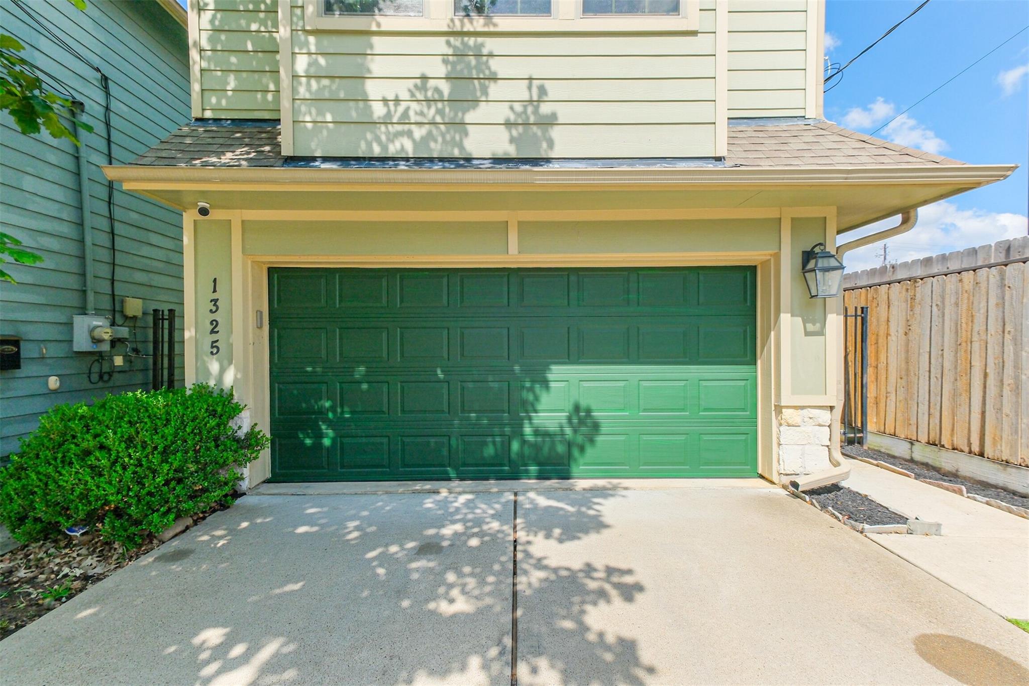 1325 Dorothy Street