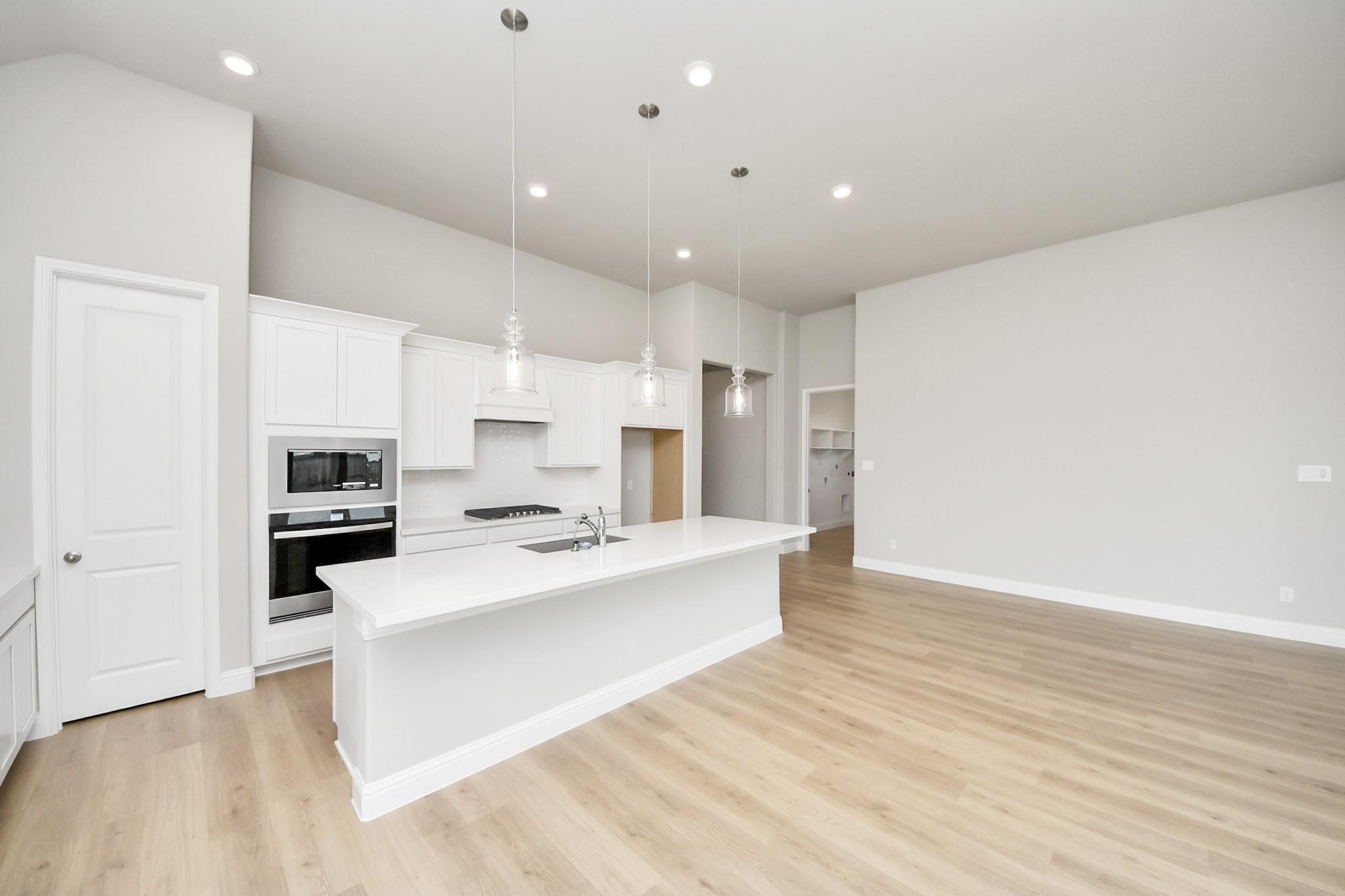 11258 Tropical Forest Way, Cypress