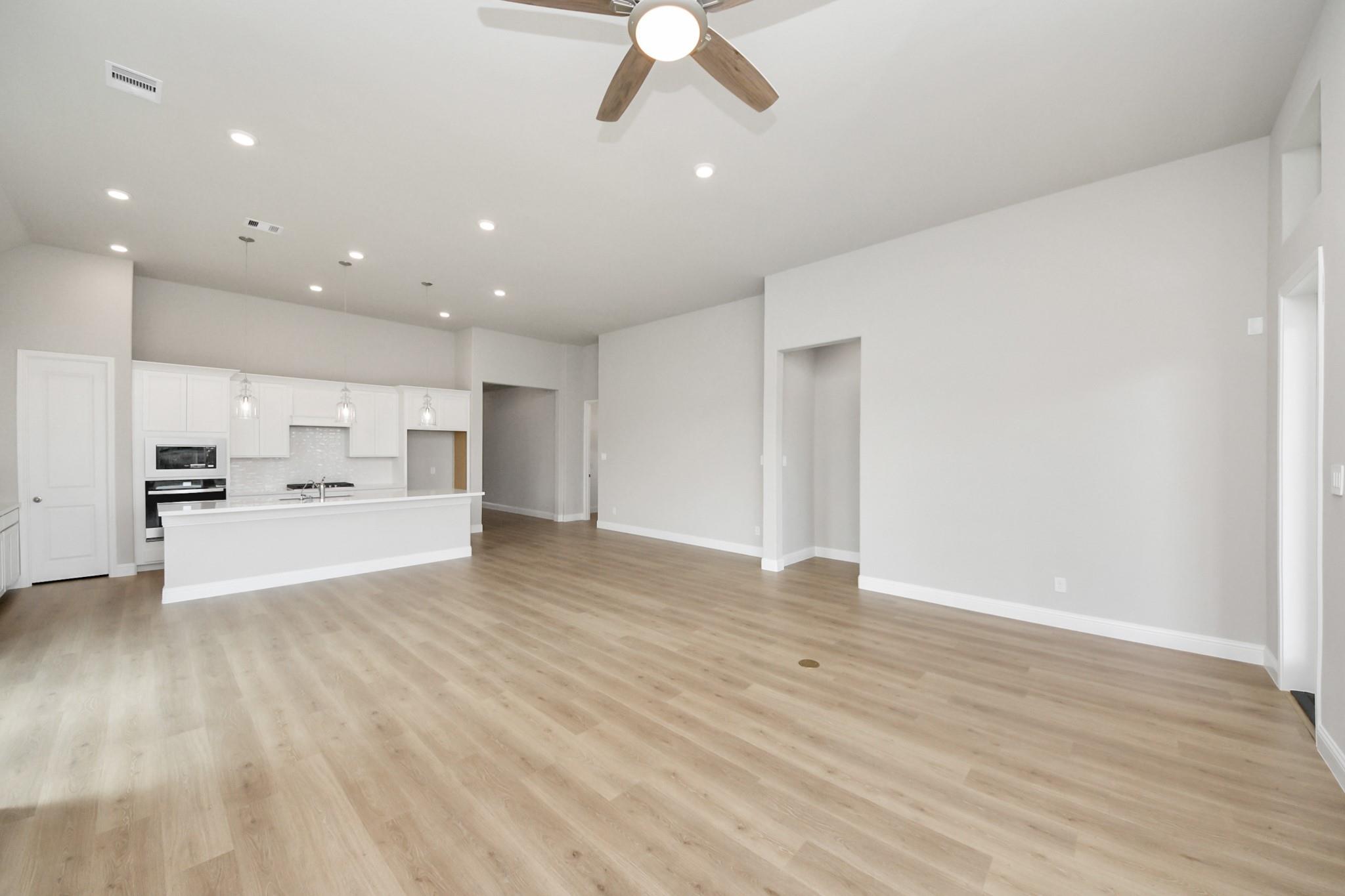 11258 Tropical Forest Way, Cypress