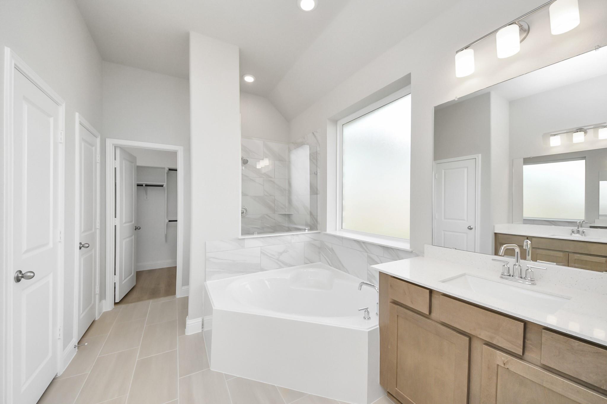 11258 Tropical Forest Way, Cypress