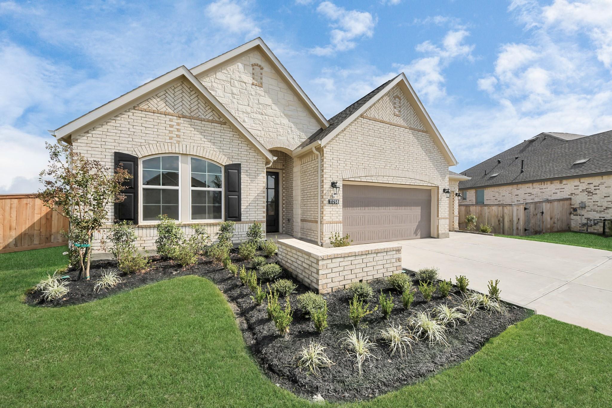 11258 Tropical Forest Way, Cypress