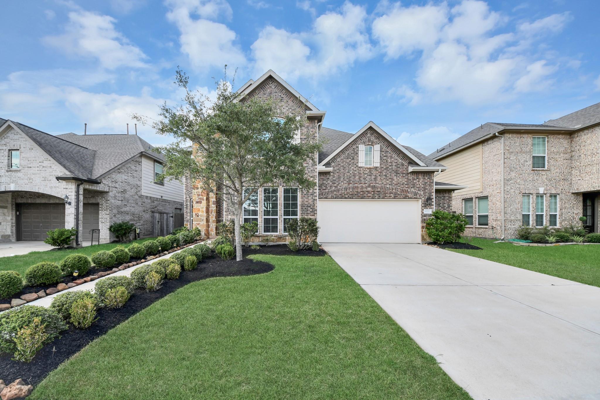 8727 Silver Crest Lane