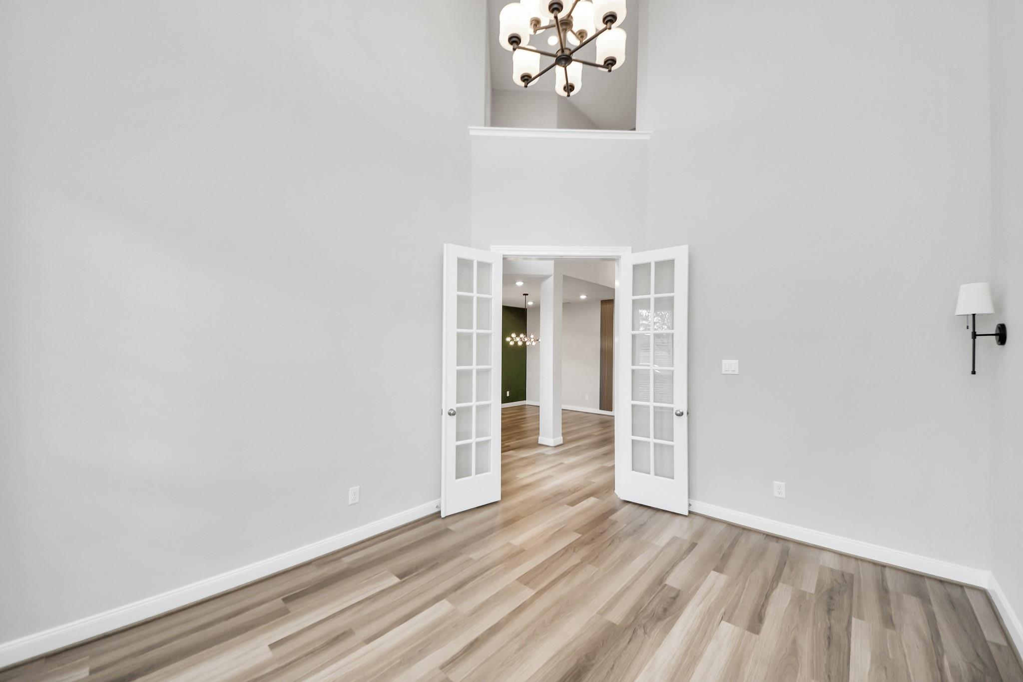 8727 Silver Crest Lane