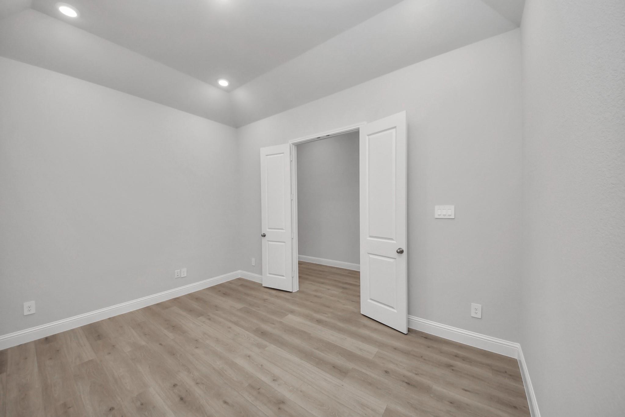 17321 July Moon Lane