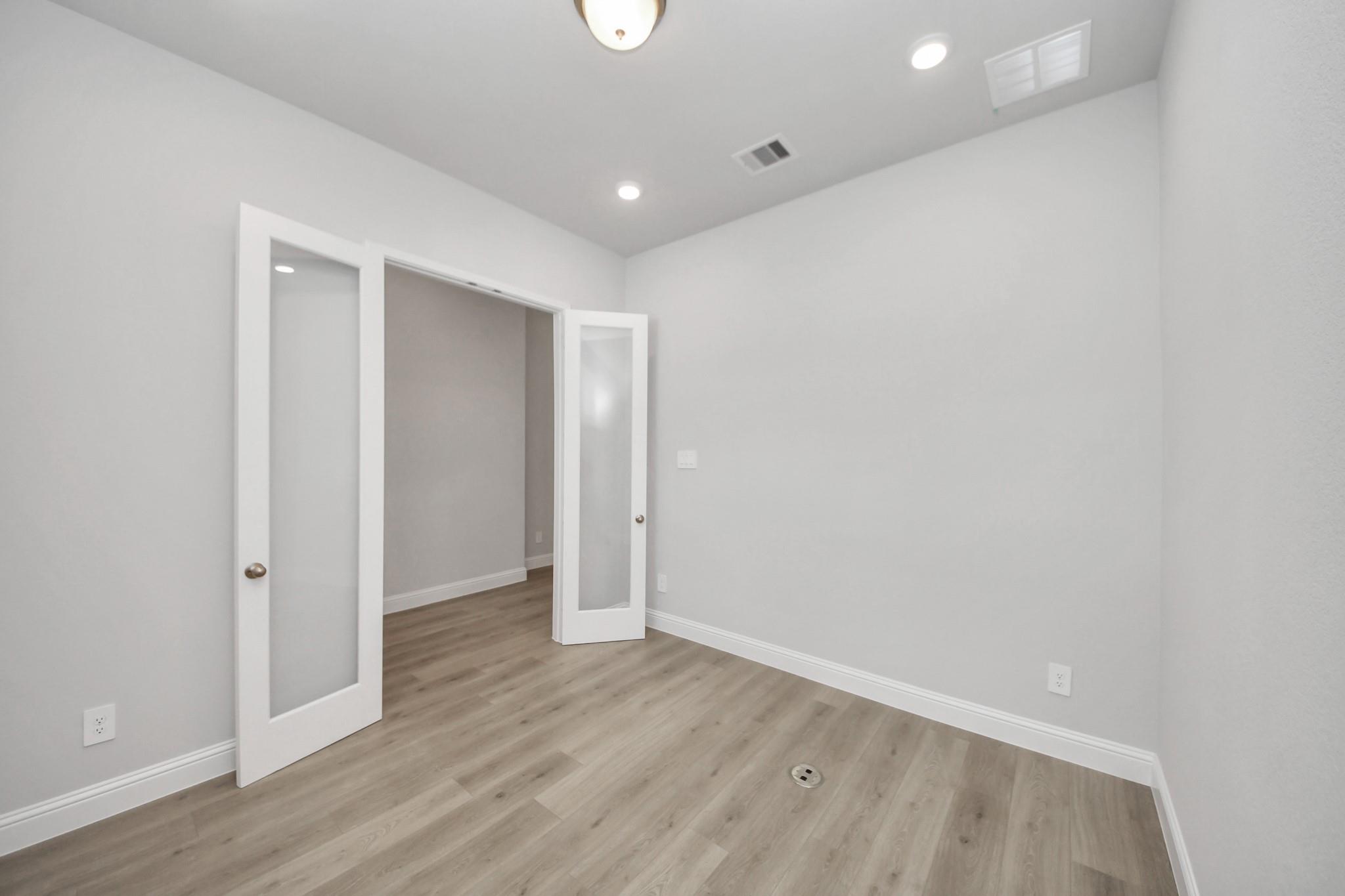 17321 July Moon Lane