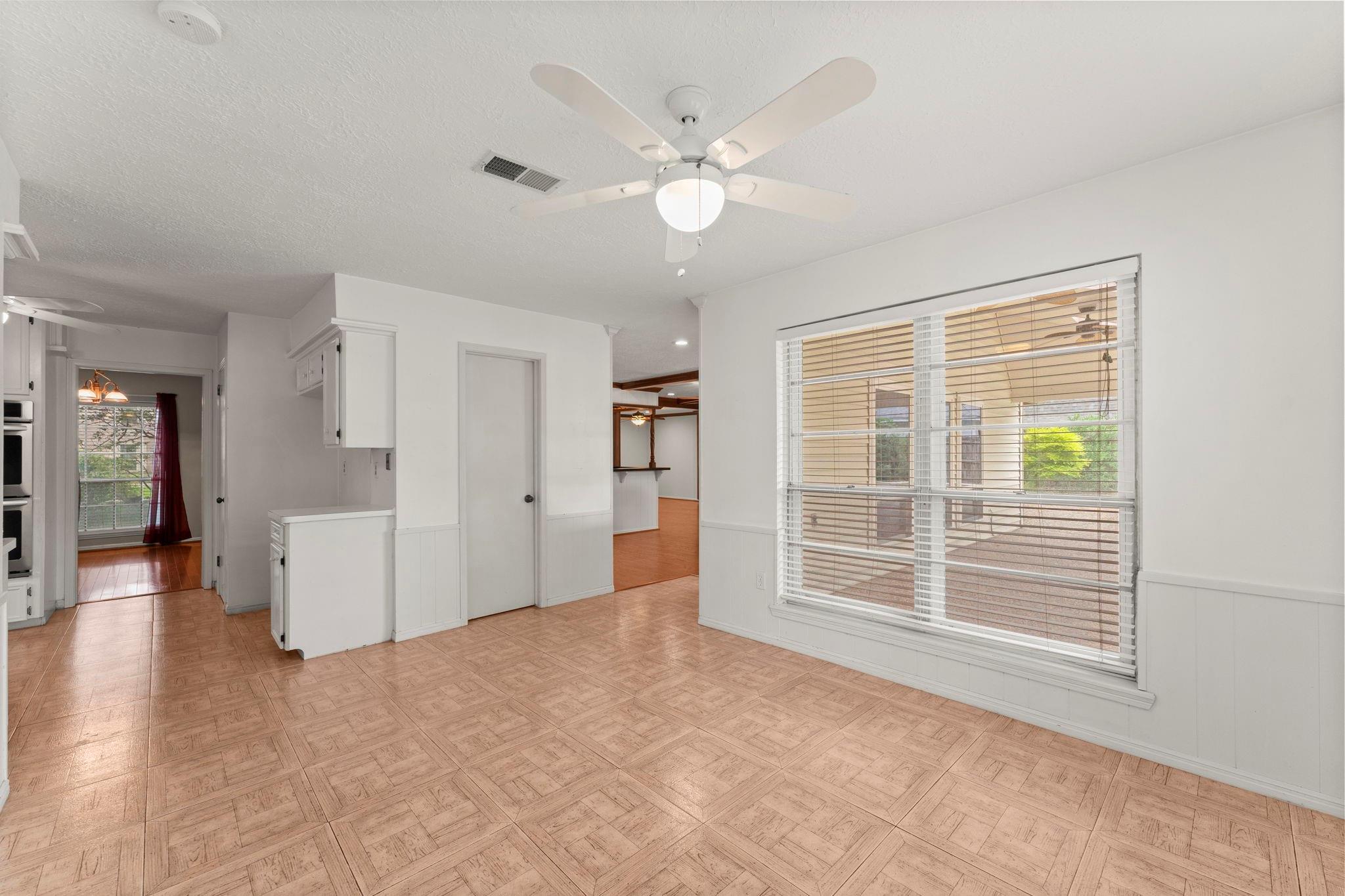 17014 Hill View Lane