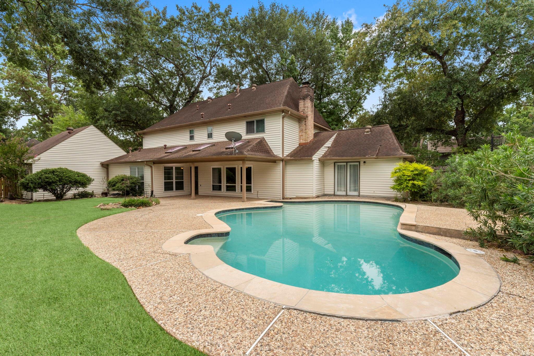 17014 Hill View Lane