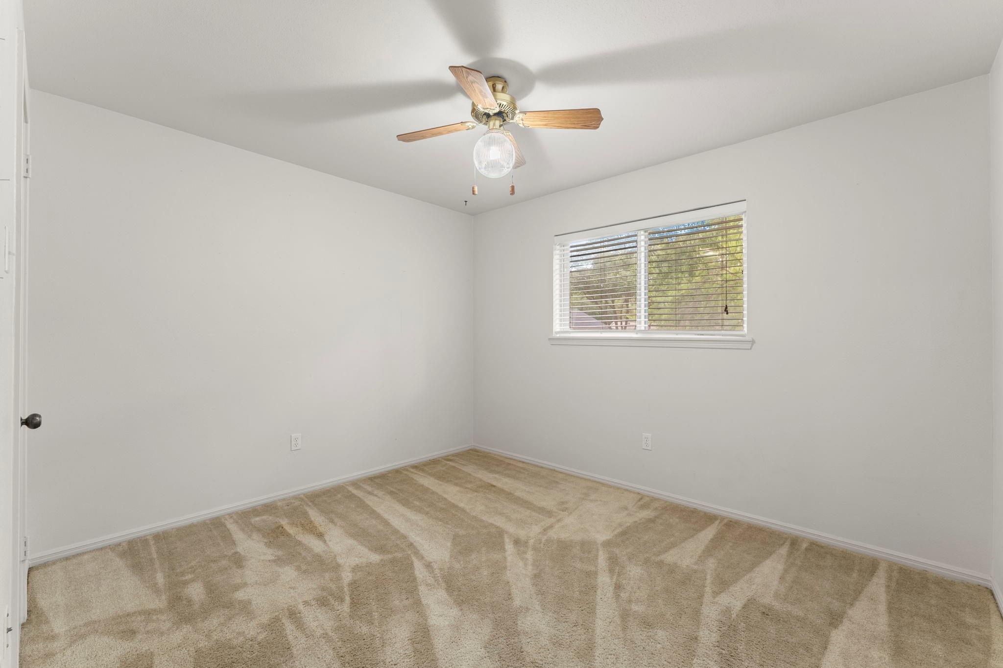 17014 Hill View Lane