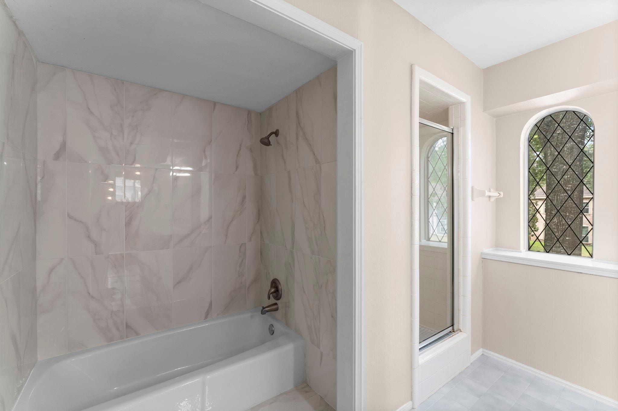 17014 Hill View Lane