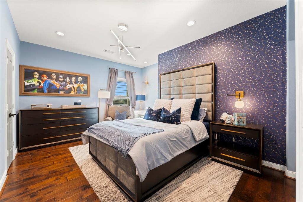 5006 Water View Bend