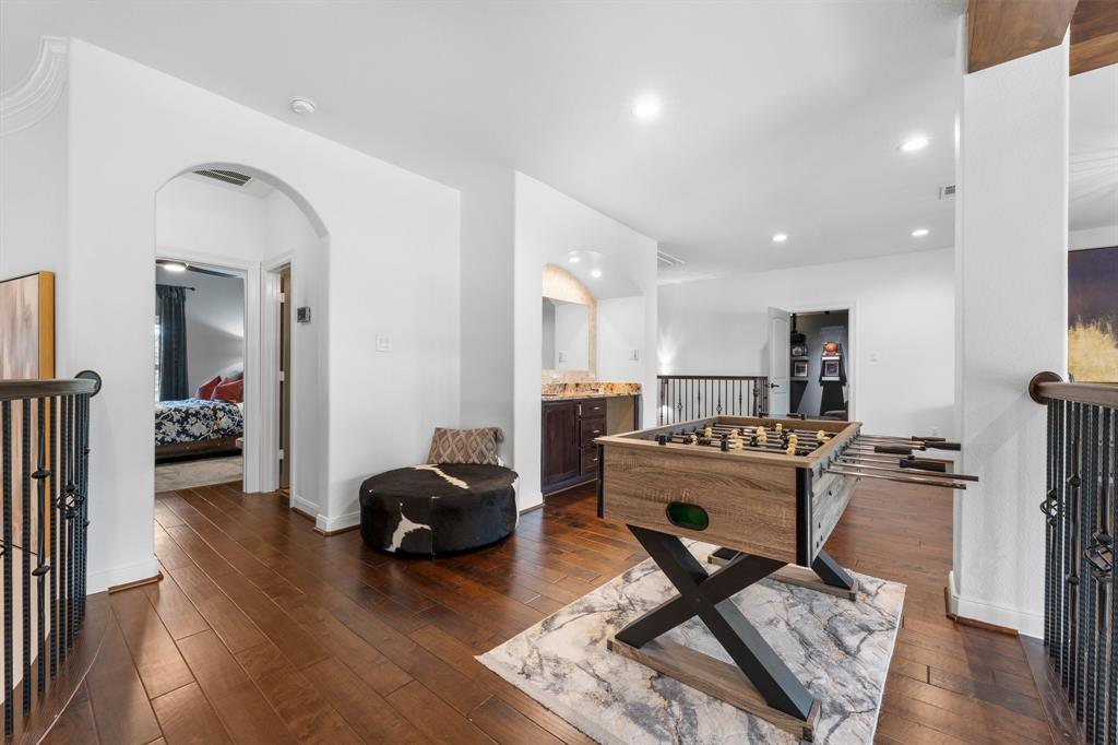 5006 Water View Bend