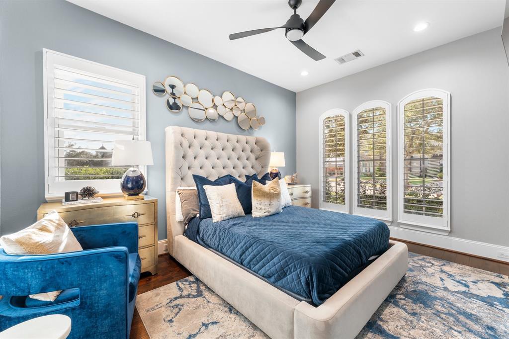 5006 Water View Bend