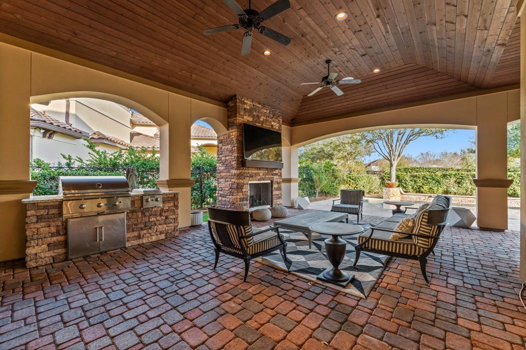5006 Water View Bend