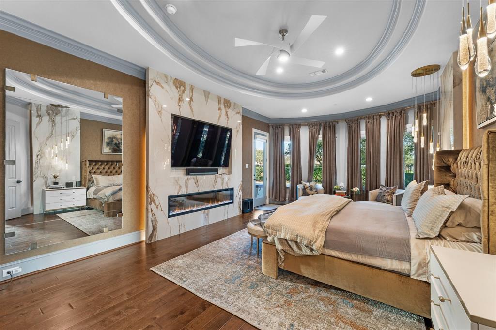 5006 Water View Bend