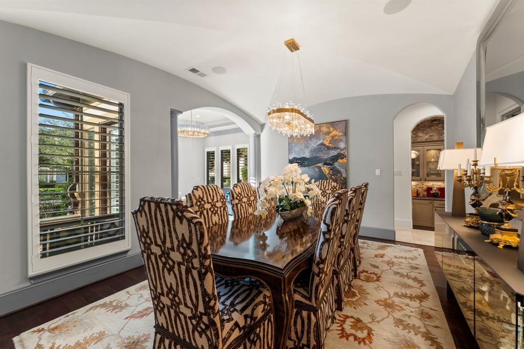 5006 Water View Bend