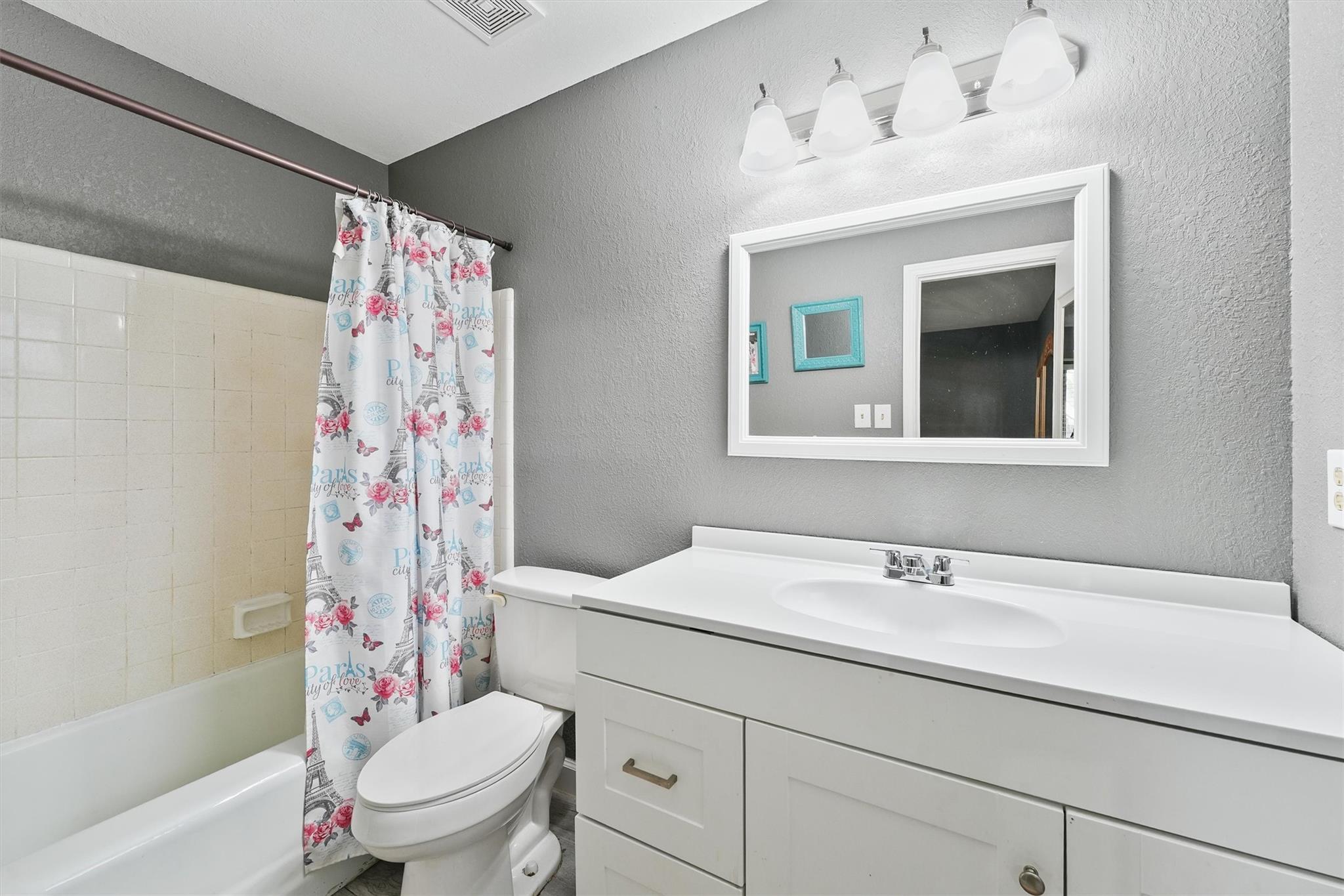 14018 Duncannon Drive