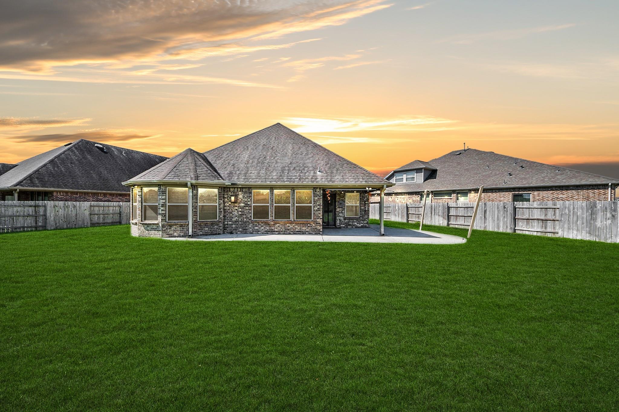 6822 Greenwood Valley Place