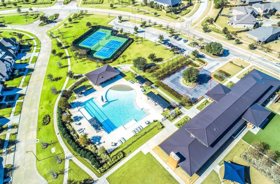 6822 Greenwood Valley Place