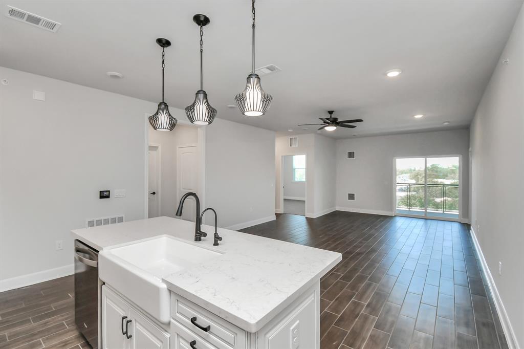 6804 Westview Drive # 3405