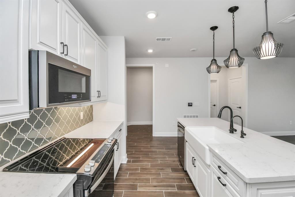 6804 Westview Drive # 3405