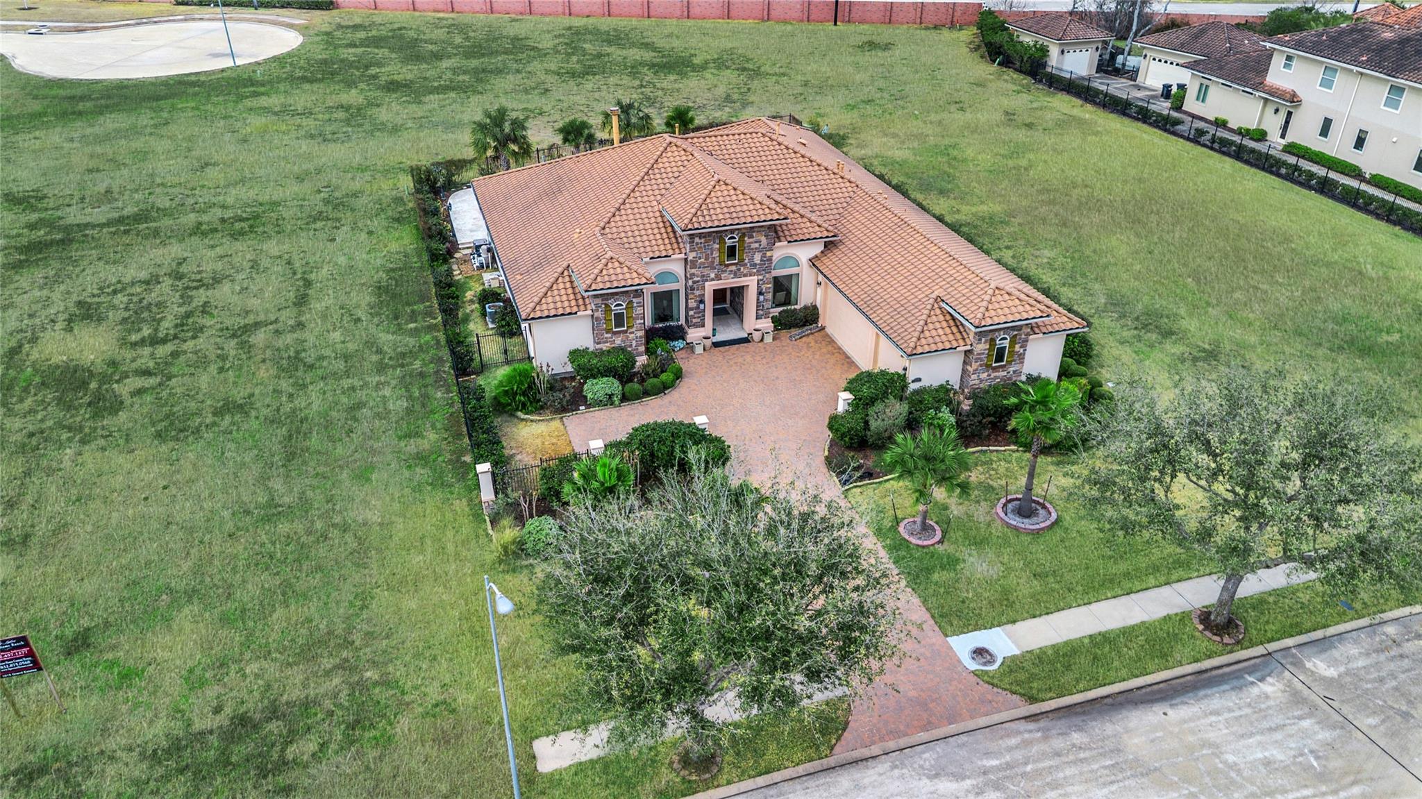 1019 Grand Estates Drive