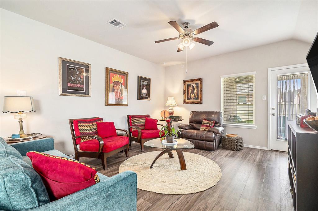 9521 Mountain Maple Place